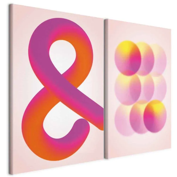 Gradientowy symbol - pomarańczowy ampersand i różowe kule w pastelowej tonacji